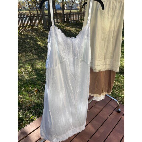 Vintage Full Slip Lace Rockabilly Satin Sears Shiny Velrose Vasserette - Picture 12 of 16